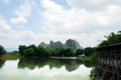 海南三亚双飞跟团游